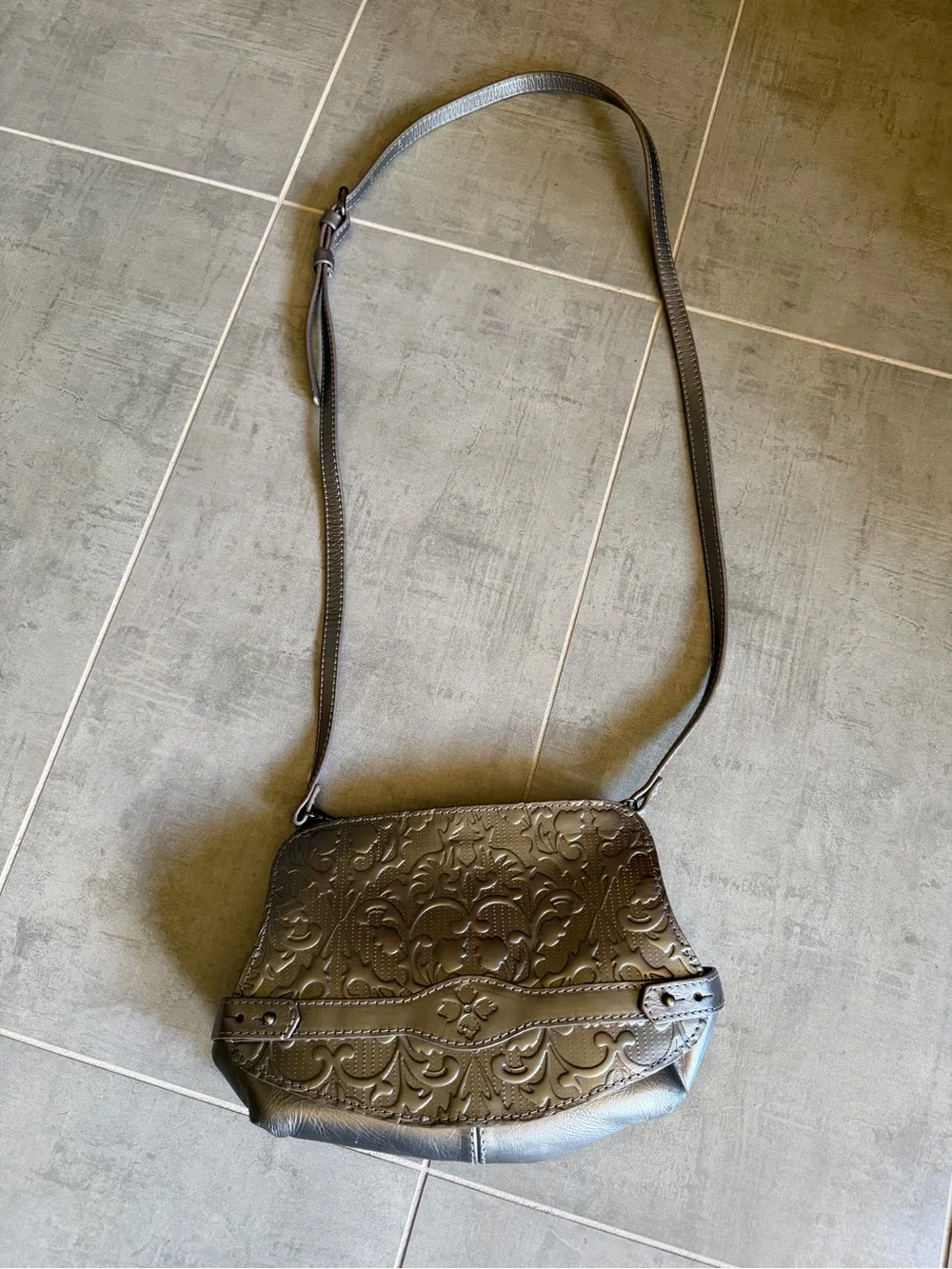 Patricia Nash Vada Frame Handbag Gunmetal Folklore Artesian Tooled Leather Bag